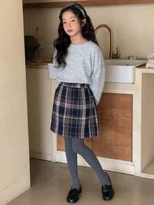 Dazy Kids Tween Girls Solid Color Crew Neck Sweater, Fall