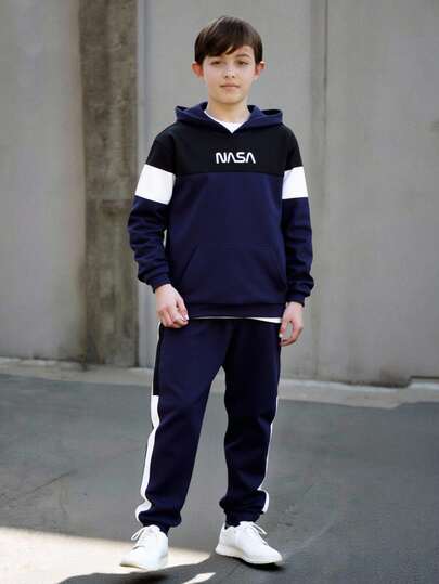 SHEIN Vacaura 2件組青少年男孩圖案連帽衛衣與運動長褲休閒套裝，適合秋季