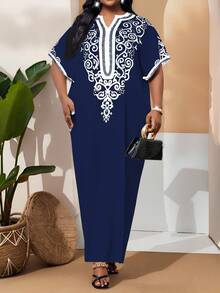 SHEIN Lady 大码V领印花优雅短袖连衣裙 - 藏蓝色 - 查看 3