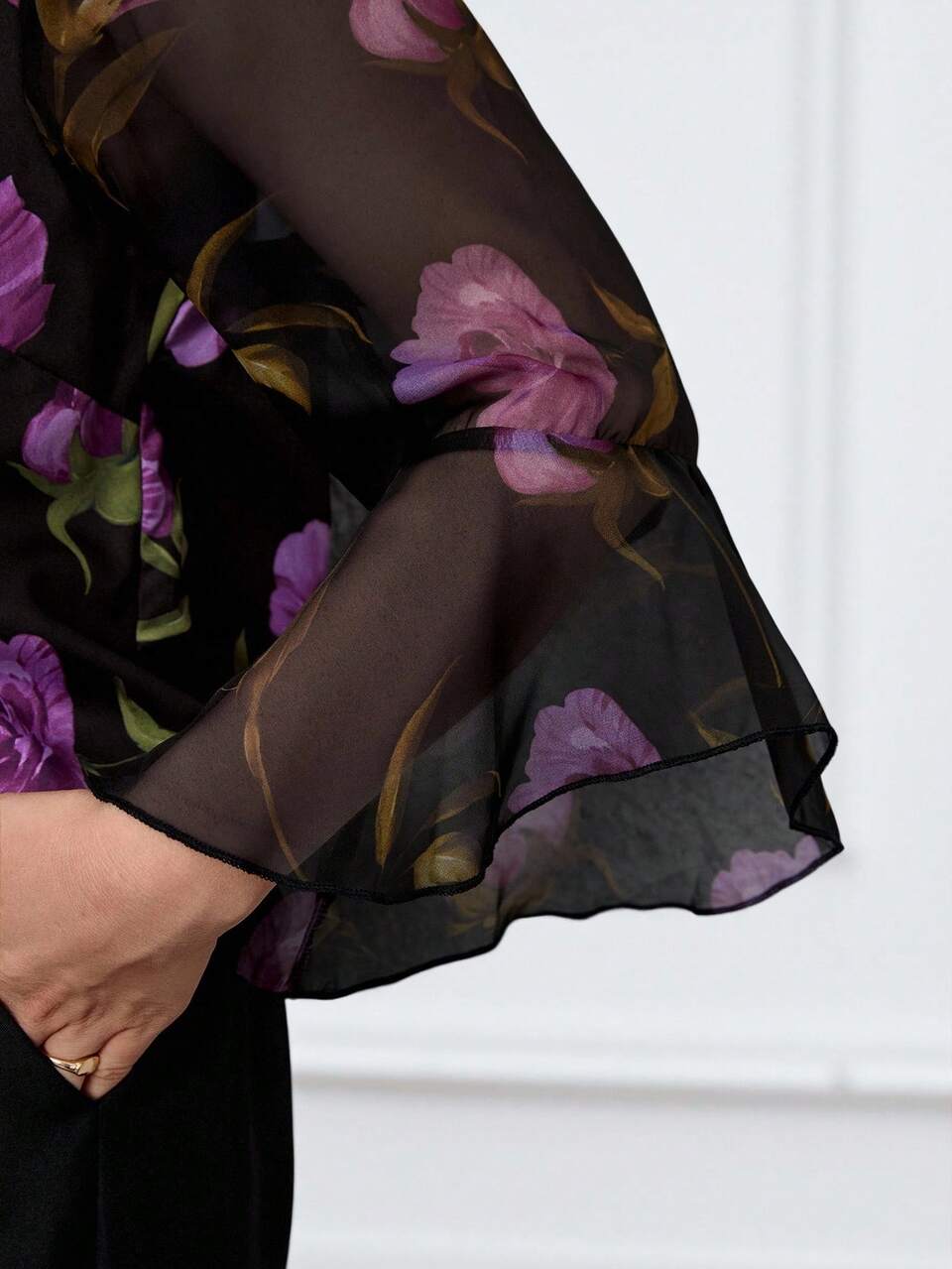 Plus Size Women Floral Print Mesh Flare Sleeve Fashion Blouse Autumn Women Clothes Teacher Shirts Evening Formal Black Elegant Fall