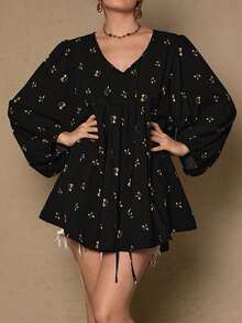 SHEIN LUNE 大码女式碎花V领灯笼袖宽松罩衫 - 黑色 - 查看 4