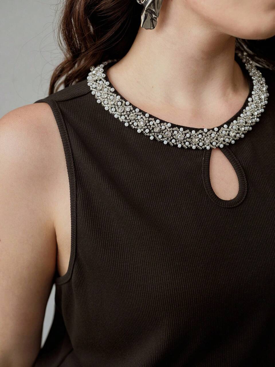 PLUS SIZE SPRING/SUMMER RHINESTONE & FAUX PEARL EMBELLISHED KNIT TANK TOP