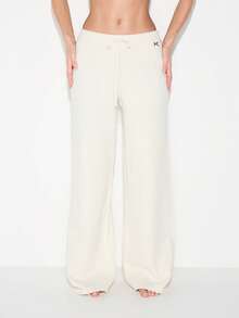 KIZN 柔软针织阔腿抽绳慢跑裤休闲宽松弹力腰带运动裤 - 白色 - 查看 1