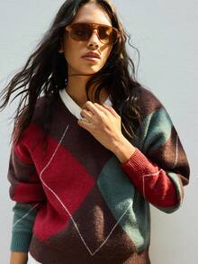 Maija 女士几何格纹艺术线条V领宽松休闲柔软毛绒毛衣，优雅百搭，适合感恩节、圣诞节、新年派对、婚礼宾客等场合，休闲时尚百搭。这款毛衣适合圣帕特里克节、复活节、夏季、海滩度假、各种场合，也适合外出、毕业典礼等休闲场合。 - 彩色 - 查看 7