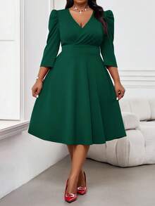 SHEIN Lady CURVE Elegant Party Commuting Wedding Christmas Cocktail Party Valentine's Day Concert/Music Festival Green Knitted Overlap Collar Flared Leg-Of-Mutton Sleeve Midi Three Quarter Length Sleeve Plus Size Green Dresses Spring Outfit Women Casual Dresses For Women - Dark Green - View 7