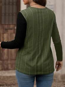 EMERY ROSE Damen Große Größen Kontrast-Farbiges Rundhals Langarm Knopf Design Lässig Rippstrick T-Shirt - Grün - Übersicht 2