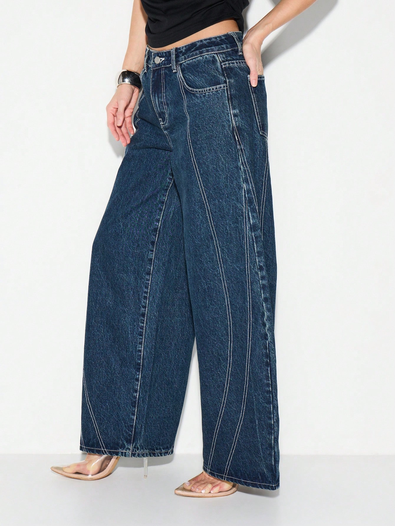 KIZN Wide Leg High Rise Denim Jeans With Contrast Stitching