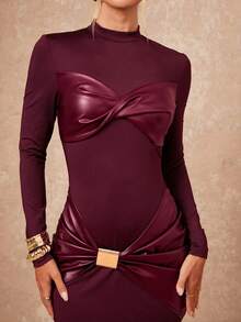 Lumalex Đầm ôm sát người cổ đứng bằng da giả, phối họa tiết xoắn và trang trí kim loại dành cho nữ. - Màu Đỏ Sâu - Xem 5