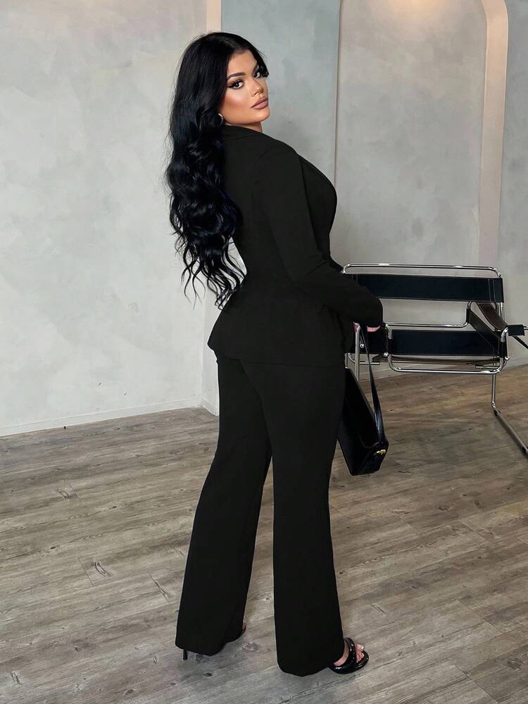 SHEIN SXY Conjunto de 3 piezas para mujer talla grande: blazer de manga larga, camiseta sin mangas y pantalones, conjunto sexy para ir al trabajo y citas, ropa de otoño e invierno color azul profundo para mujeres - Negro - Añade 2