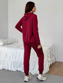 Versión relajada del tamaño extra grande sudadera con capucha para mujeres y pantalones largos de dos piezas - Jujube - Ver 2