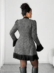 SHEIN PETITE CURVE Bộ đồ liền thân quần yếm dày cỡ lớn dành cho nữ, váy ngắn thanh lịch, vải tuýt kẻ caro dày dặn, ôm sát, thích hợp cho các dịp trở lại trường, tốt nghiệp, ngày lễ tình nhân, lễ hội âm nhạc, ngày của mẹ, lễ Halloween, lễ tạ ơn, lễ Phục sinh, ngày quốc khánh, dạ tiệc, tiệc hẹn hò, mùa cưới, hoạt động ngoài trời - màu đen - Xem 2