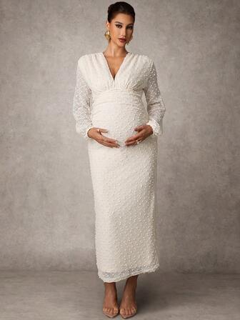 MaterniChic Elegant enfärgad texturerad mammaklänning för fest