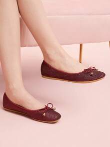 CUCCOO DOLLMOD Fashionable Shiny Comfortable Bow Tie Burgundy Flat Shoes For Christmas - Burgundy - View 4