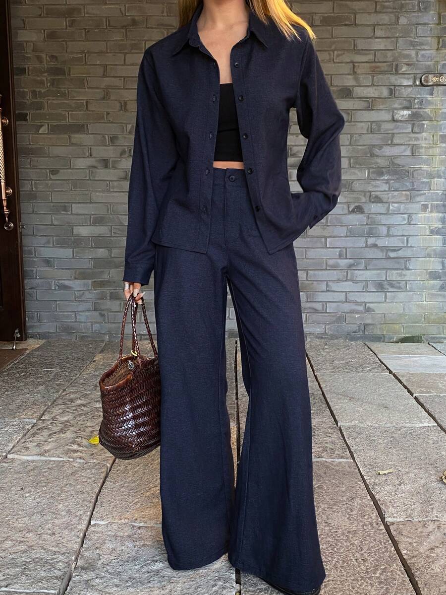 DAZY 女士牛仔衬衫配喇叭裤，优雅都市休闲牛仔套装 - 深色水洗藍 - 查看 1