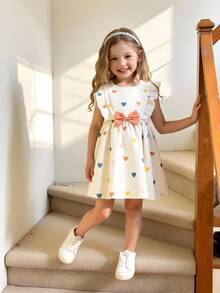 SHEIN Vintaside Kids Young Girl Heart Print Ruffle Hem Bow Accent Summer Dress