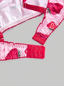 ROMWE Kawaii 2件套加大码甜美可爱草莓花卉印花文胸套装 - 彩色 - 查看 3