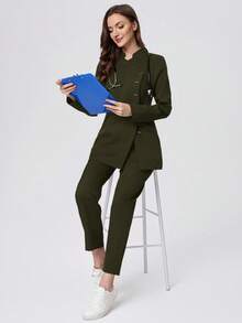 Scrubzie 两件套防皱翻领长袖女式工作服套装（上衣和裤子） - 軍綠色 - 查看 5