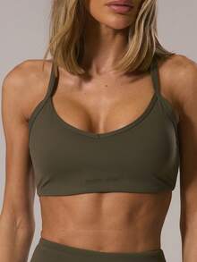 Musera Sport 运动连帽交叉绑带后背修身运动文胸，适合冬季、夏季运动、健身房、休闲、板式网球等运动。 - 軍綠色 - 查看 2