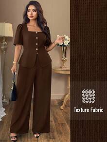 SHEIN Clasi 大码女士优雅通勤复古棕色方领金属纽扣装饰泡泡袖短袖修身衬衫 + 大码女士优雅通勤复古棕色修身直筒裤 - 棕色 - 查看 1