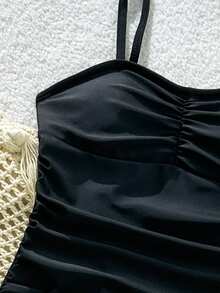 少女两件式荷叶边吊带泳衣套装，黑色，细肩带露脐上衣搭配低腰泳裤，时尚优雅，适合游泳、度假和夏季穿着。 - 黑色 - 查看 3