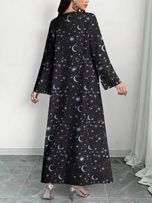Al Najma 女士星月图案数码印花V领长袖优雅阿拉伯风格连衣裙，春秋季 - 彩色 - 查看 2