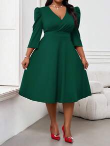 SHEIN Lady CURVE Elegant Party Commuting Wedding Christmas Cocktail Party Valentine's Day Concert/Music Festival Green Knitted Overlap Collar Flared Leg-Of-Mutton Sleeve Midi Three Quarter Length Sleeve Plus Size Green Dresses Spring Outfit Women Casual Dresses For Women - Dark Green - View 5