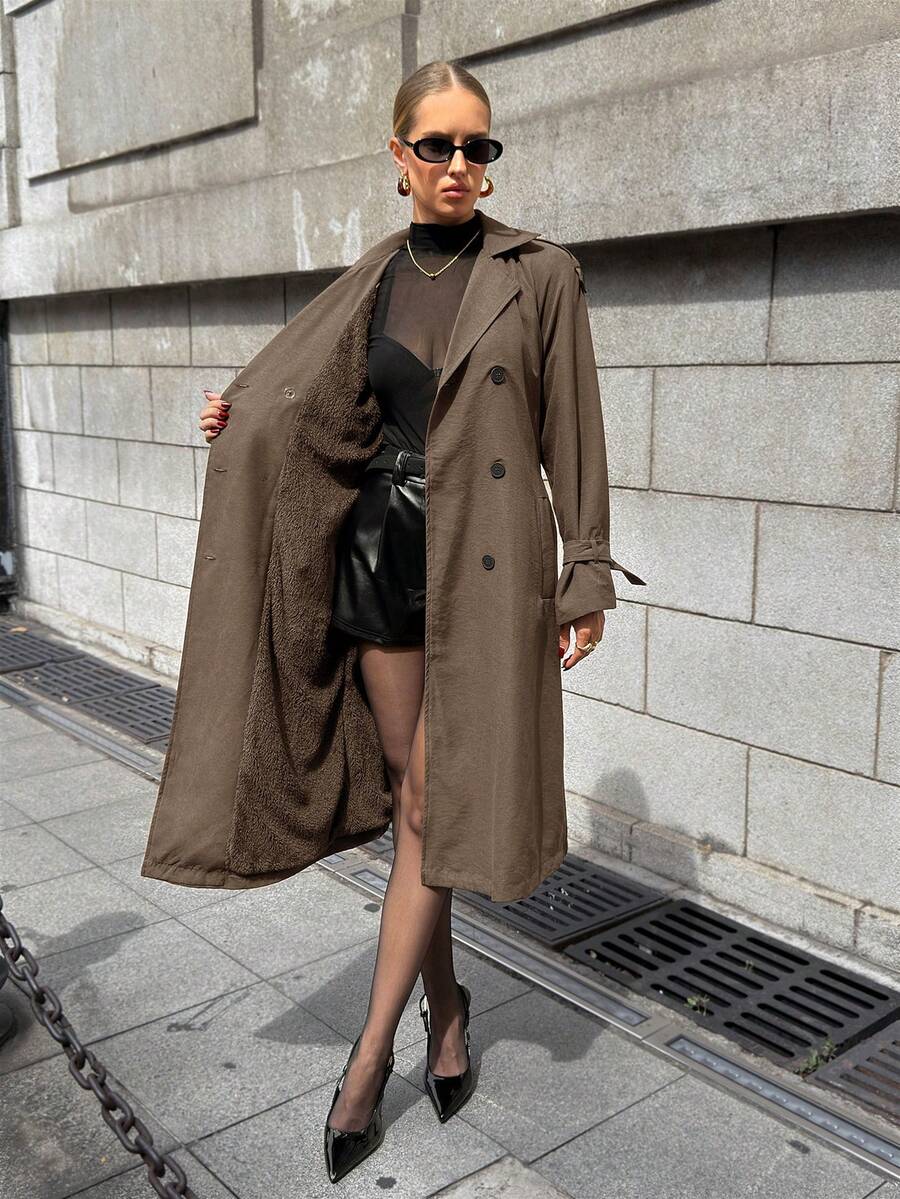 Lavishia 仿麂皮棕色保暖内衬优雅时尚通勤风衣 - 卡其色 - 查看 1