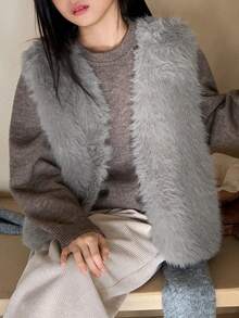 DAZY Tween Girls' Solid Color Casual Loose Faux Fur Vest, Autumn/Winter - Grey - View 1