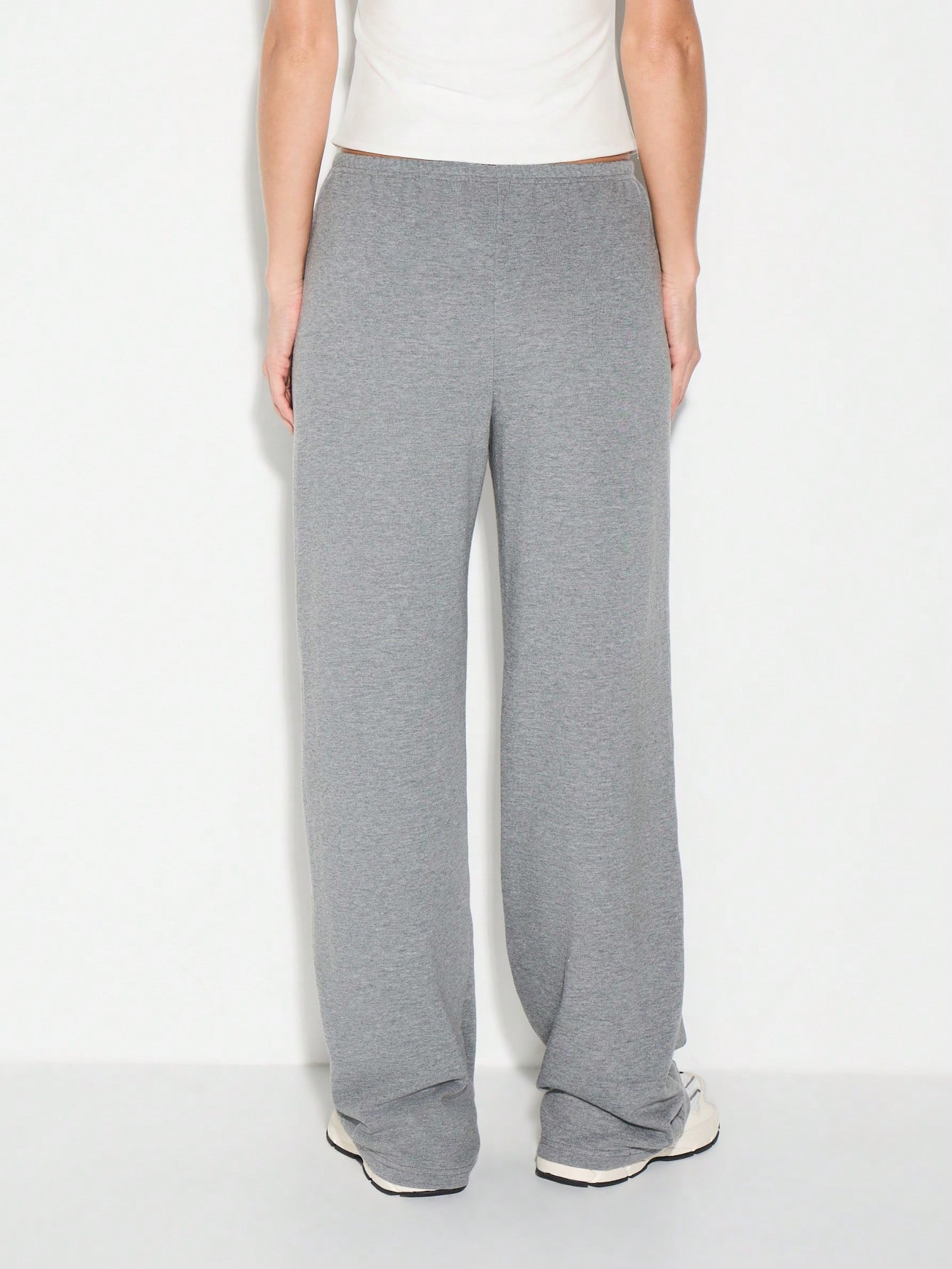 KIZN Wide Leg Relaxed Sweatpants With Elastic Waistband