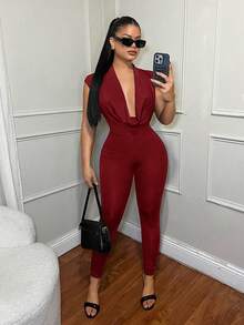 SHEIN SXY 性感纯色无袖深V露背连体裤 - 酒紅色 - 查看 3