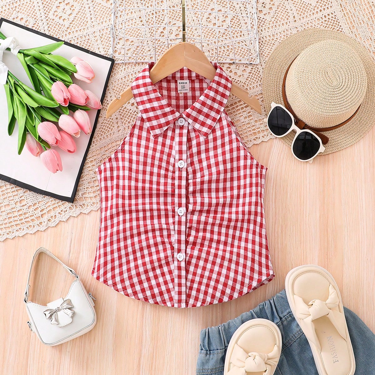 Camisa corta sin mangas con cuello halter, botones y estampado a cuadros rojos, estilo dulce y lindo para vacaciones francesas en primavera/verano par