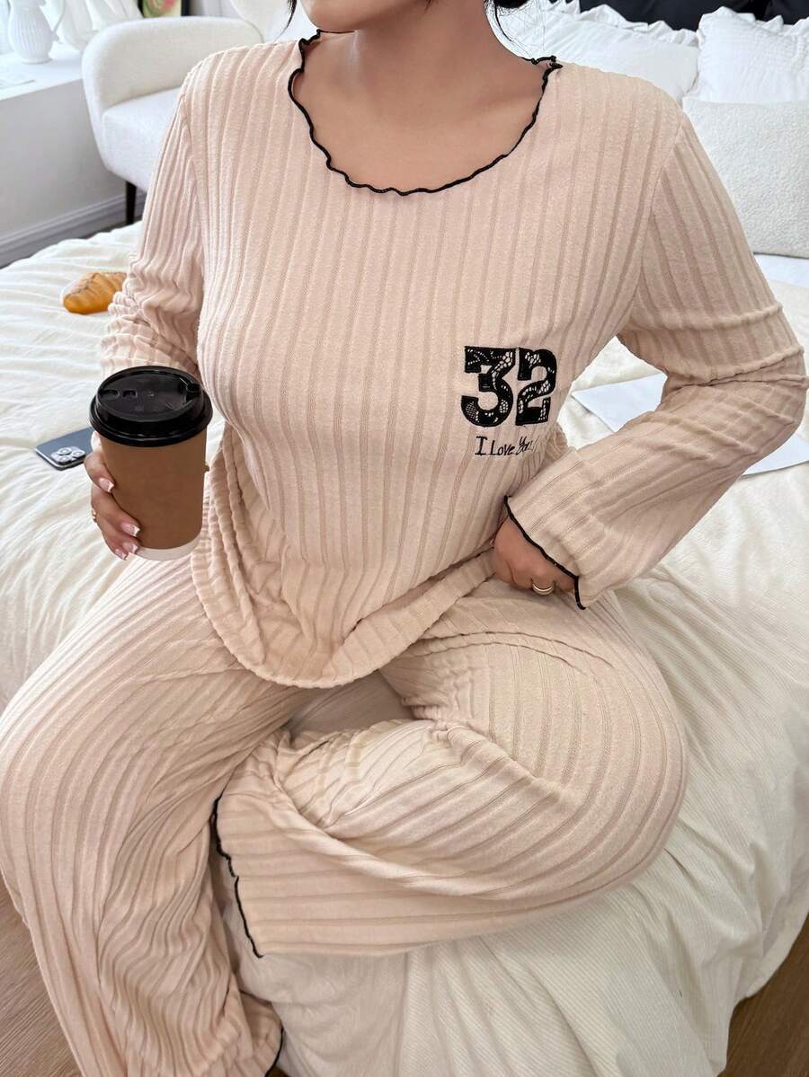 Dream Adore Bộ đồ ngủ nữ cỡ lớn thêu số, kiểu dáng thường ngày, chất liệu dệt kim, thích hợp mặc mùa đông. - Màu be - Xem 1