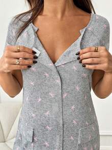 SHEIN Maternity Bow Print Short Sleeve Dress Nursing Dresses Maternity Dress Summer Maternity Two Piece Sets Labor And Delivery Gown Maternity Clothes Two Piece Suits - Pink - View 9