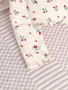SHEIN Tween Girl White Autumn Cute Sleep 2 Piece Pajama Set,Korean Style Ditsy Floral Cherry Square Neck Lace Trim Long Sleeve T-Shirt & Ruffle Hem Pants - Apricot - View 9