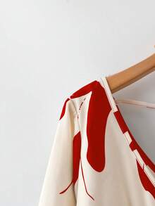 EMERY ROSE Plus Size Women V-Neck Back Tie Full Print Long Sleeve Autumn Blouse - Red - View 4