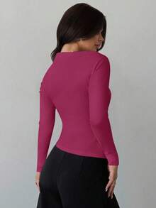 Firerie Áo thun nữ màu trắng dáng ôm, tay dài, vai bất đối xứng, eo nhún, đính kim loại, kiểu dáng thanh lịch mới, phù hợp cho mùa thu, mùa tựu trường, đi sân bay, đi chơi. - Màu đỏ tím - Xem 2