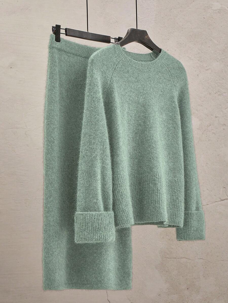 Franclia Women's Solid Color Round Neck Raglan Sleeve Sweater And Knitted Skirt 2-Piece Set - Green - View 1