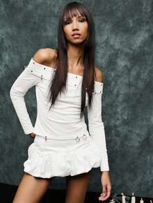 Nöista Off-Shoulder Top With Metal Hardware Detailing, Offering A Bold Alternative-Inspired Design Suitable For Women's Spring Break Outfits Outfits; A Striking Piece That Works For Casual Business Looks, Modern Formal Styling, Elevated Everyday Wear, Festive Birthday Outfits For Women Clothes Dressing And Refined Valentine's Day. - White - View 8