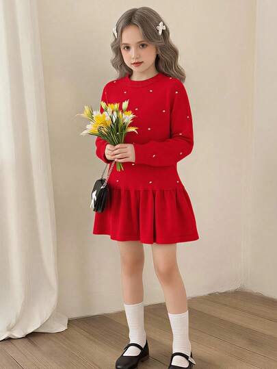 女童波点提花圆领长袖毛衣连衣裙，时尚可爱，柔软舒适，适合春、秋、冬三季日常穿着，也适合外出、旅行、度假、居家、托儿所和儿童游戏等场合。