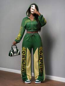 Slaydiva 2025 Höst- och vinternytt Street Casual Loose Fit Grön Mönstertryck Beskuren Långärmad Kofta Sweatshirt + Hög Midja Vida Byxor Dam Tvådelat Set, Lämpligt För Dagliga Utflykter, Vännersammankomster, Halloween, Fest Streetmode, Brunchkläder, Höst- och Vinter Varmt Set, Jul - Grön - Visa 7