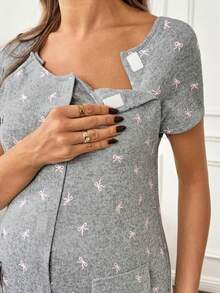 SHEIN Maternity Bow Print Short Sleeve Dress Nursing Dresses Maternity Dress Summer Maternity Two Piece Sets Labor And Delivery Gown Maternity Clothes Two Piece Suits - Pink - View 7