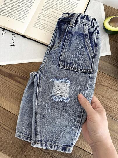 SHEIN Pantalones vaqueros azules rasgados y entallados para niños pequeños