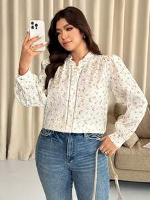Flirla Camisa Longa de Manga Comprida Floral Elegante e Casual Estilo Francês para Mulheres Plus Size - Branco - Visão 1