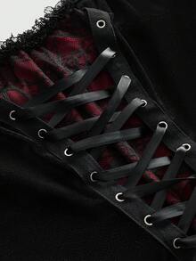 ROMWE Goth 哥特复古蜘蛛网蕾丝面料镂空蕾丝红黑拼接提花下摆加大码连衣裙，哥特复古优雅短款加大码吊带连衣裙 - 黑色 - 查看 3