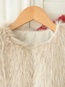 2 件套女童秋冬新款 2025 韩版风格套装，毛绒罗纹红色圆领泡泡袖串珠毛衣裙和长款毛绒开襟羊毛衫搭配蝴蝶结背心，优雅时尚的装扮 - 彩色 - 查看 6