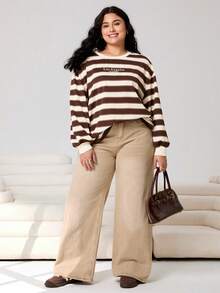 Solflare 2025秋冬新款百搭休闲日常、约会、度假、居家穿着宽松撞色圆领混色条纹刺绣英文字母长袖T恤，大码尺码 - 棕色 - 查看 6