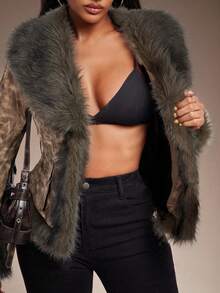 Radiana 复古卡其色PU拼接毛领修身夹克，秋冬季复古时尚短款PU外套 - 卡其色 - 查看 5