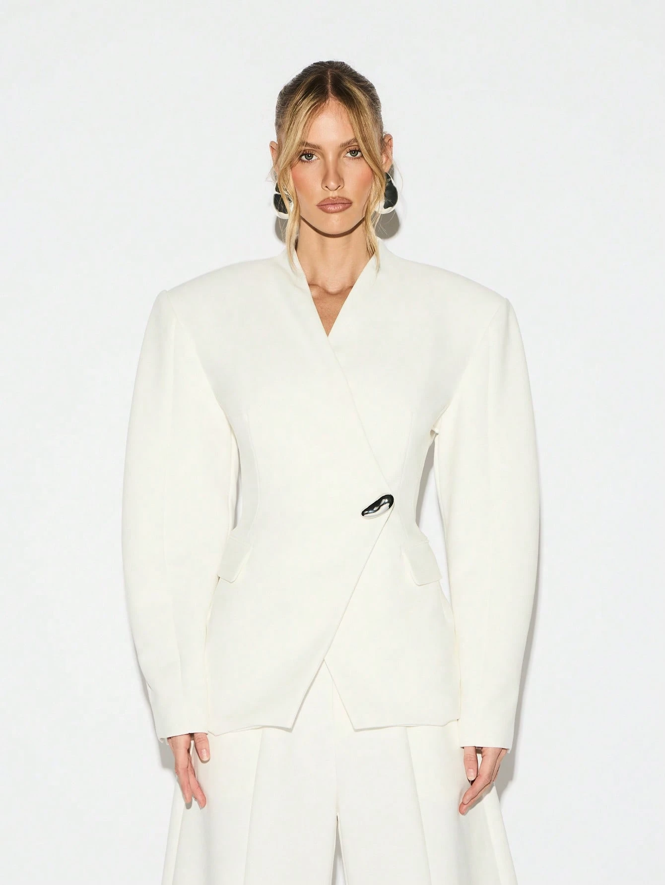 KIZN Shoulder Pad Balloon Sleeve Blazer With Metal Buckle