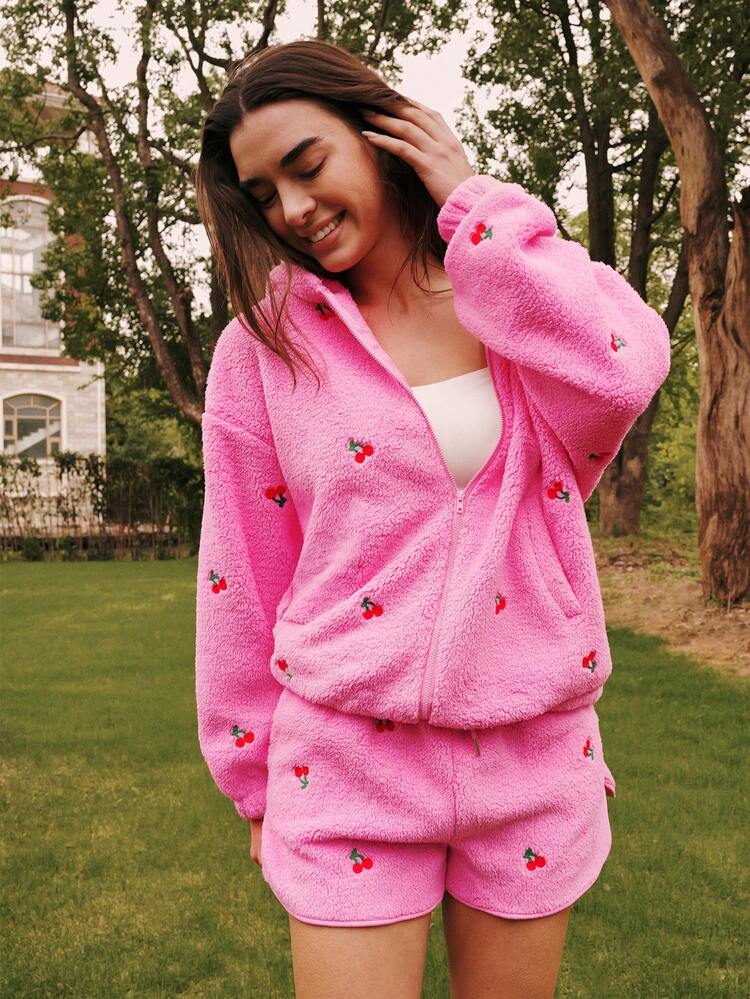 Weiche und warme Damen Pyjama Lounge mit rosa Kirschstickerei, Weihnachts- und Neujahrspyjama Stil 2025