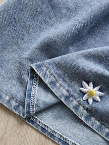 SHEIN Vintaside Kids Váy denim ve lớn thời trang mùa hè cho bé gái, thích hợp cho các buổi đi chơi, mua sắm, tiệc tùng, mặc nhà thường ngày, hoạt động ngoài trời hoặc kỳ nghỉ, mang đến vẻ ngoài thoải mái và phong cách cho mùa hè - Màu xanh nhạt - Xem 8